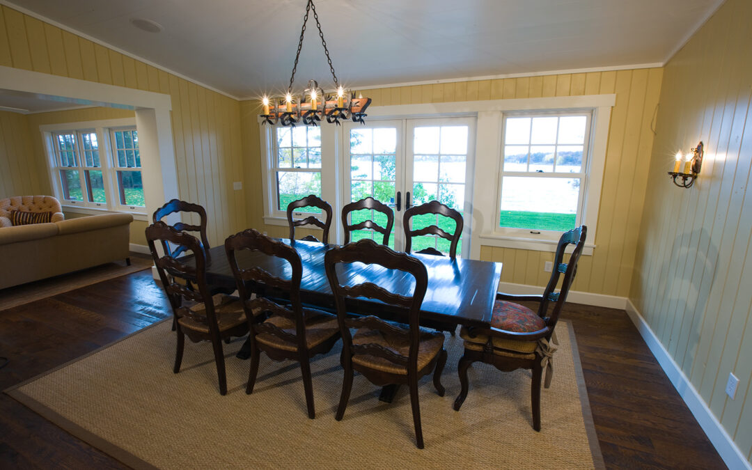 Urbans Point Cottage Dining Room